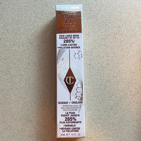 CHARLOTTE TILBURY BEAUTIFUL SKIN FOUNDATION - various shades - Picture 3 of 5